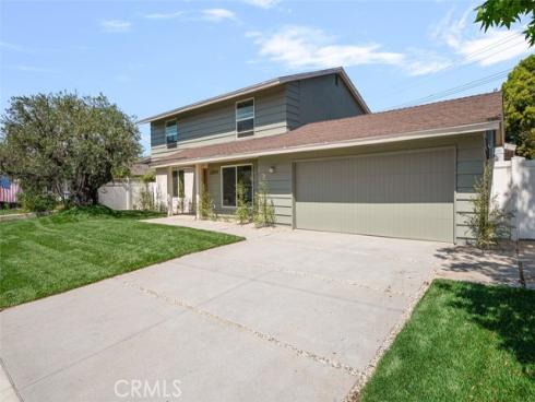 2880  Club House   Road, Costa Mesa, CA