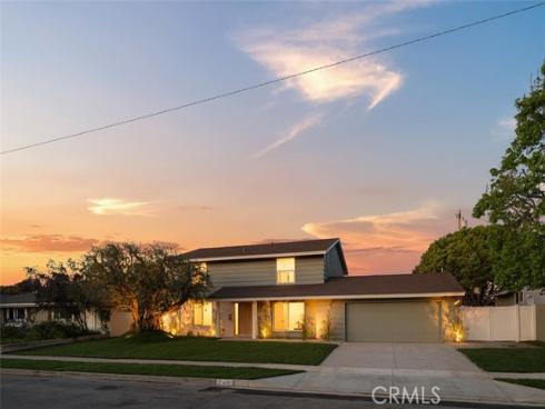 2880  Club House   Road, Costa Mesa, CA