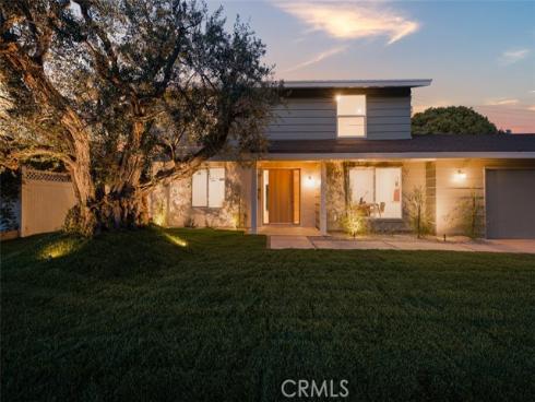 2880  Club House   Road, Costa Mesa, CA