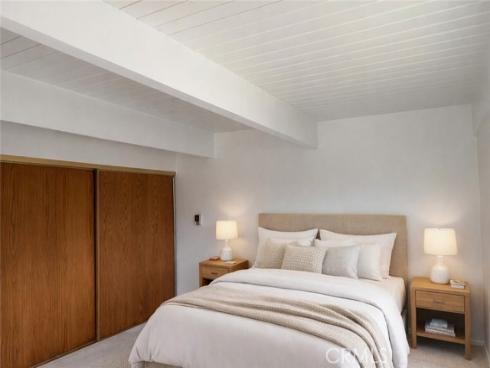 3233  Michigan  , Costa Mesa, CA