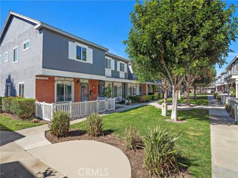 2338  Bunker Hill  , Costa Mesa, CA