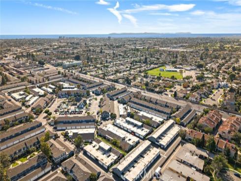 2338  Bunker Hill  , Costa Mesa, CA