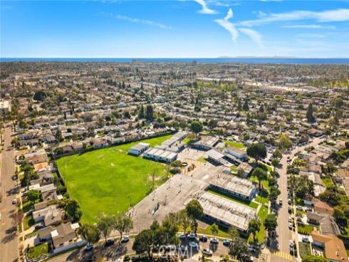 2338  Bunker Hill  , Costa Mesa, CA