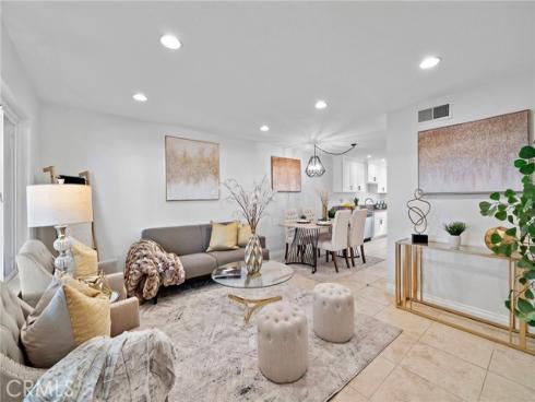 2338  Bunker Hill  , Costa Mesa, CA