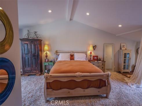 363  La Perle   Lane, Costa Mesa, CA