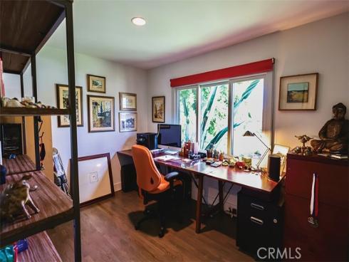 363  La Perle   Lane, Costa Mesa, CA