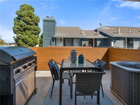 345  Avocado  201A , Costa Mesa, CA