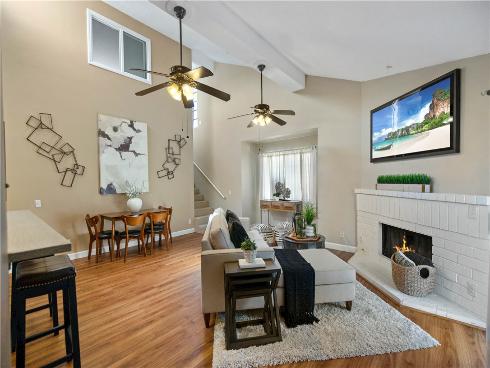 345  Avocado  201A , Costa Mesa, CA