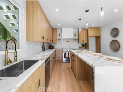 3375 Fuchsia Street , Costa Mesa, CA