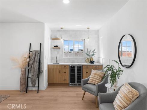 3375 Fuchsia Street , Costa Mesa, CA