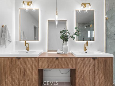 3375 Fuchsia Street , Costa Mesa, CA