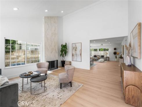 3375 Fuchsia Street , Costa Mesa, CA