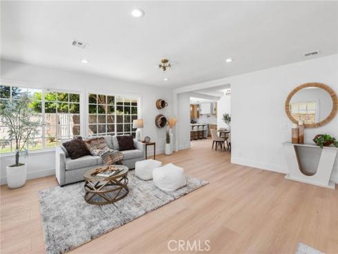 3375 Fuchsia Street , Costa Mesa, CA