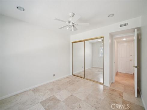 1070  Visalia  , Costa Mesa, CA