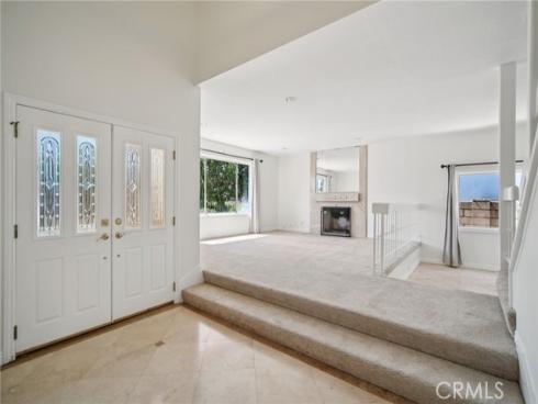 1070  Visalia  , Costa Mesa, CA