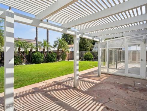 1070  Visalia  , Costa Mesa, CA