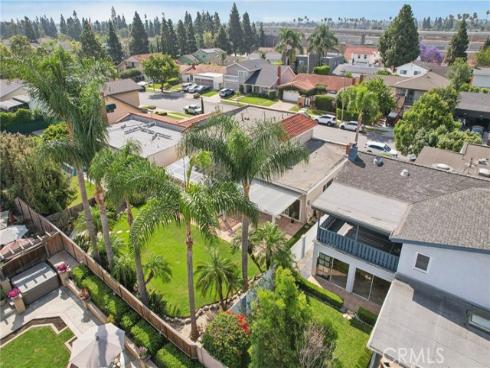 1070  Visalia  , Costa Mesa, CA