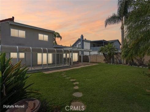 1070  Visalia  , Costa Mesa, CA