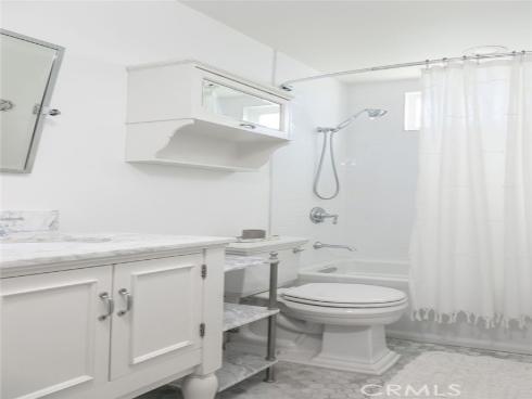 1631  Irvine  F , Costa Mesa, CA