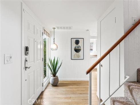 365  Monte Vista   Avenue, Costa Mesa, CA