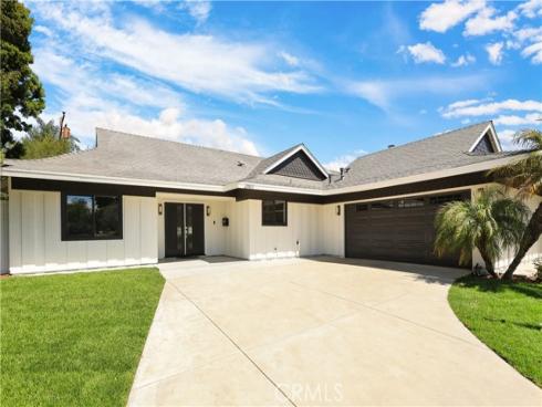 2861 Serang Place, Costa Mesa, CA
