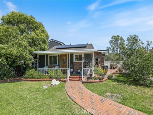 2642  Westminster   Place, Costa Mesa, CA