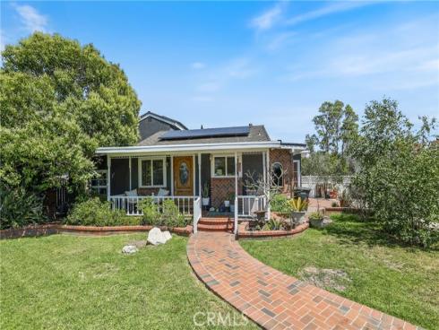 2642  Westminster   Place, Costa Mesa, CA