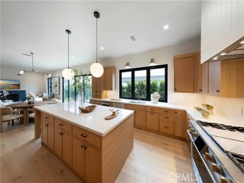 1594  Redlands   Place, Costa Mesa, CA