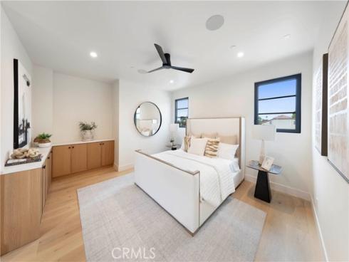 1594  Redlands   Place, Costa Mesa, CA