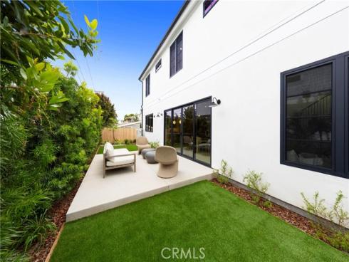 1594  Redlands   Place, Costa Mesa, CA