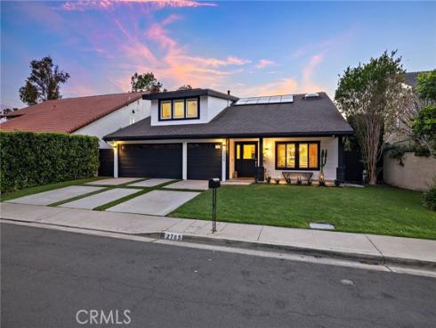2705  Starbird   Drive, Costa Mesa, CA