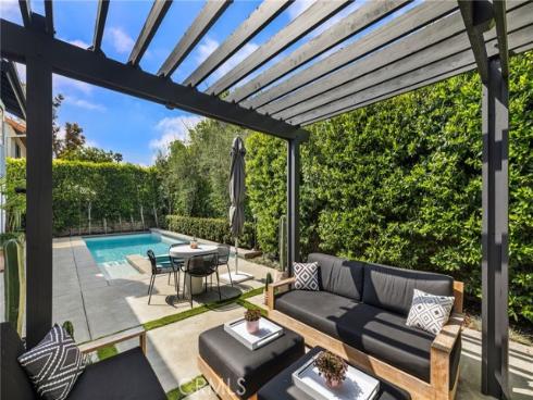 2705  Starbird   Drive, Costa Mesa, CA