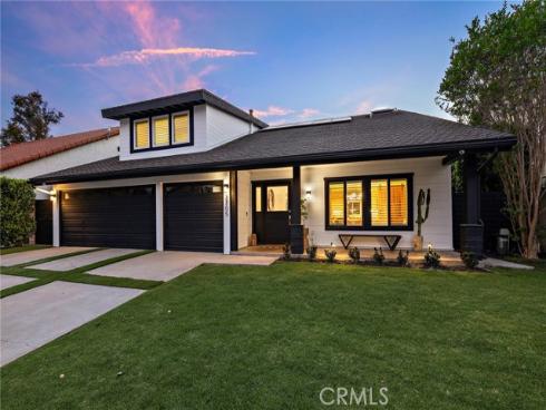 2705  Starbird   Drive, Costa Mesa, CA