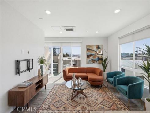 783  Wonder   Lane, Costa Mesa, CA