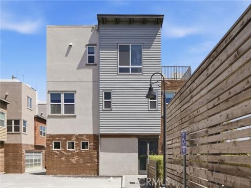 783  Wonder   Lane, Costa Mesa, CA