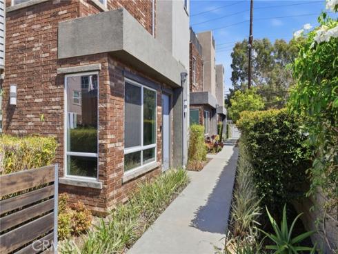 783  Wonder   Lane, Costa Mesa, CA