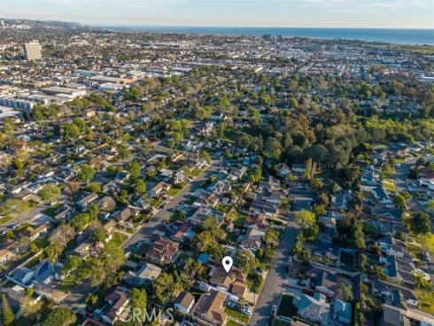 2070  President  , Costa Mesa, CA