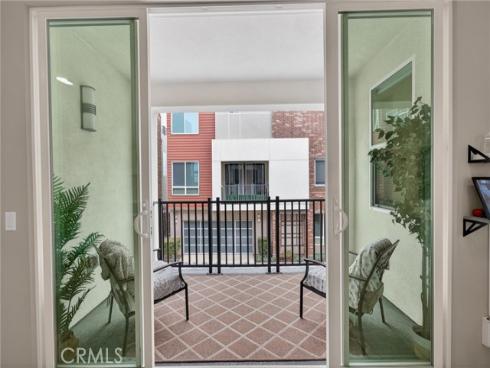 821  Brickyard  , Costa Mesa, CA