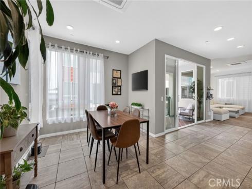 821  Brickyard  , Costa Mesa, CA