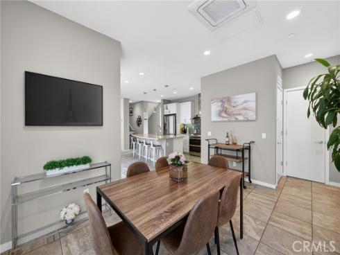 821  Brickyard  , Costa Mesa, CA