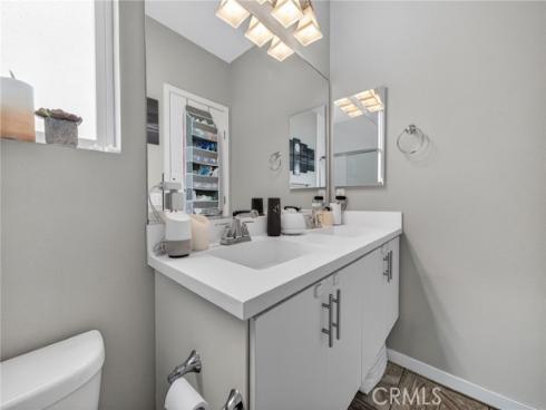 821  Brickyard  , Costa Mesa, CA