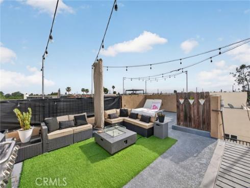 821  Brickyard  , Costa Mesa, CA