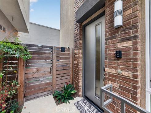 821  Brickyard  , Costa Mesa, CA