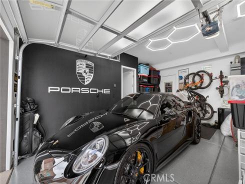 821  Brickyard  , Costa Mesa, CA