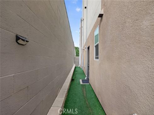 821  Brickyard  , Costa Mesa, CA