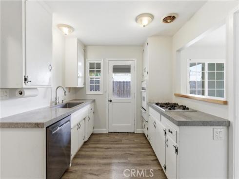 186  Buoy  , Costa Mesa, CA