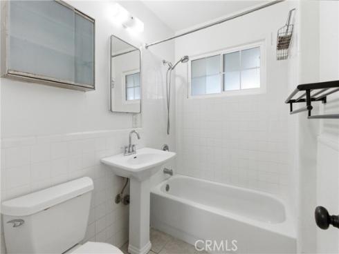 186  Buoy  , Costa Mesa, CA