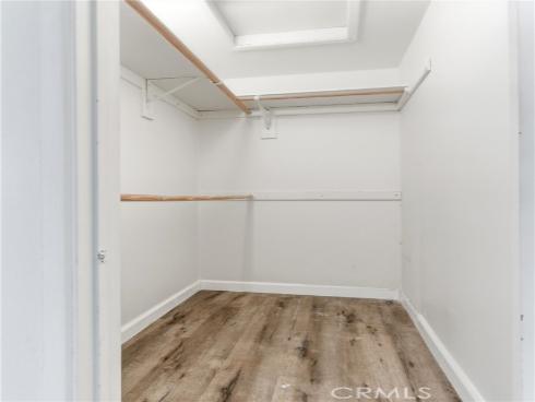 186  Buoy  , Costa Mesa, CA