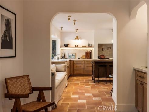 1096  Tulare  , Costa Mesa, CA