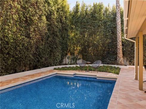 1096  Tulare  , Costa Mesa, CA